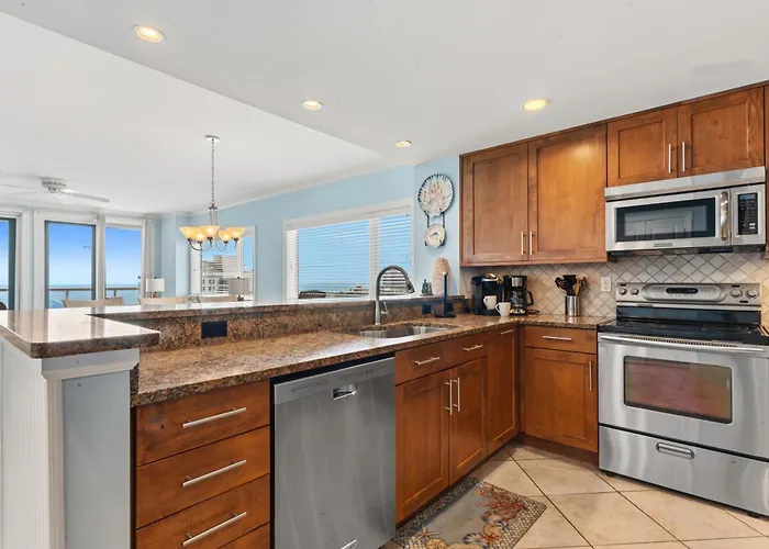 Holiday home Oceanview 3br3ba With Rooftop Pool, Balcony, And Ocean & Bay Views Ocean City