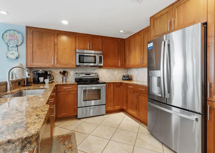 Oceanview 3br3ba With Rooftop Pool, Balcony, And Ocean & Bay Views Ocean City