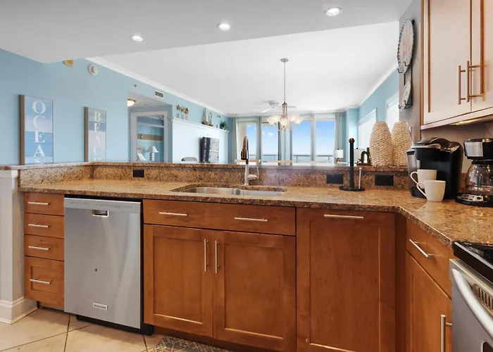 Oceanview 3br3ba With Rooftop Pool, Balcony, And Ocean & Bay Views *