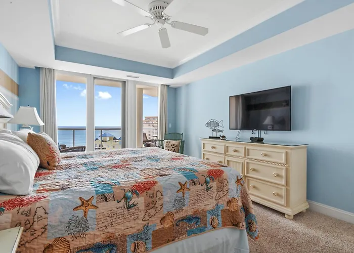 Oceanview 3br3ba With Rooftop Pool, Balcony, And Ocean & Bay Views