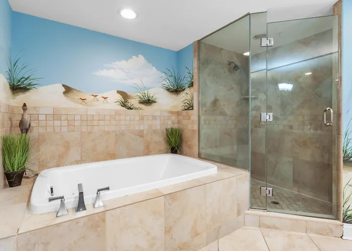 Oceanview 3br3ba With Rooftop Pool, Balcony, And Ocean & Bay Views Holiday home *
